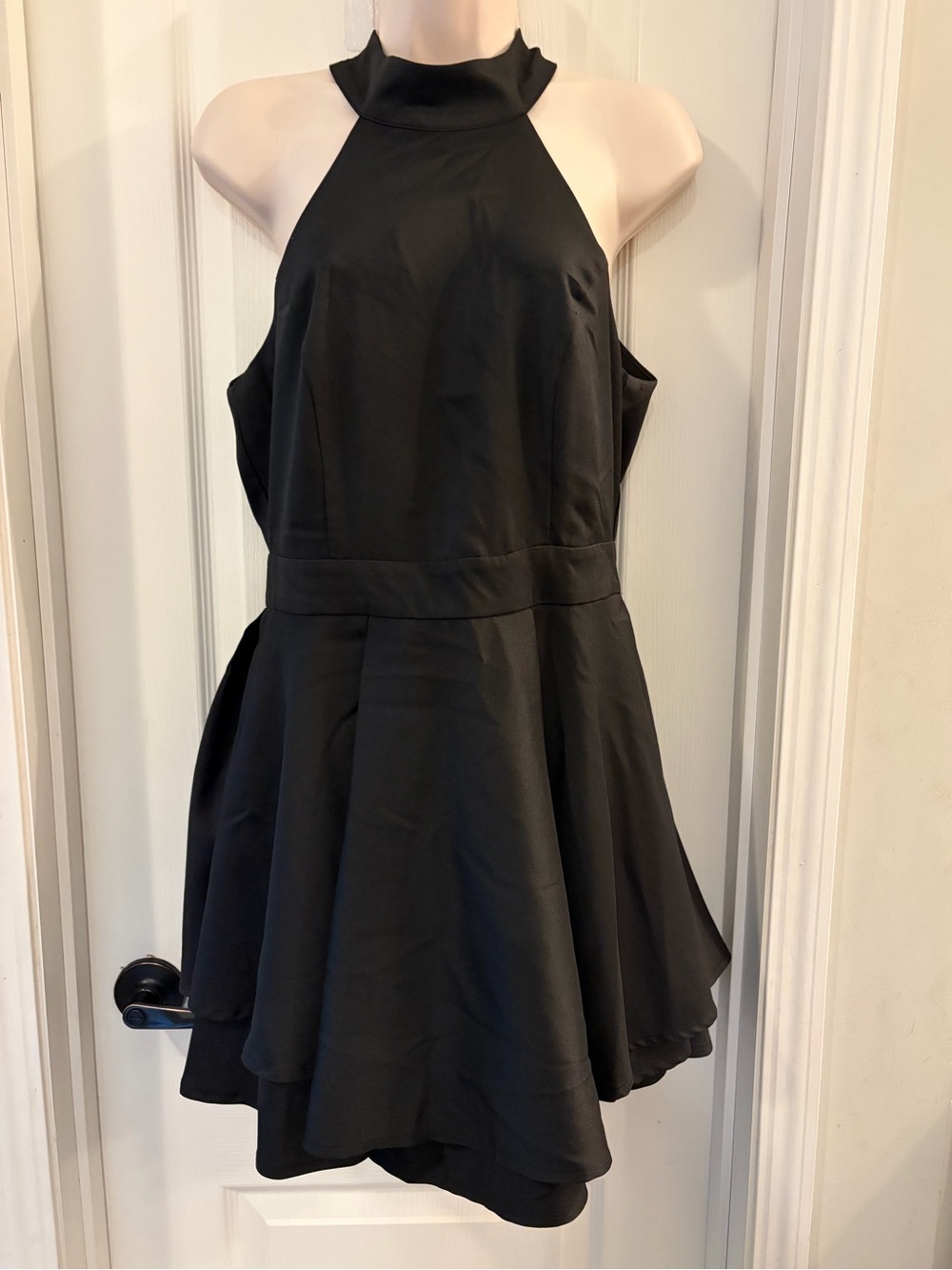 Lulus Black Halter Dress - Women's Elegant Party Dress